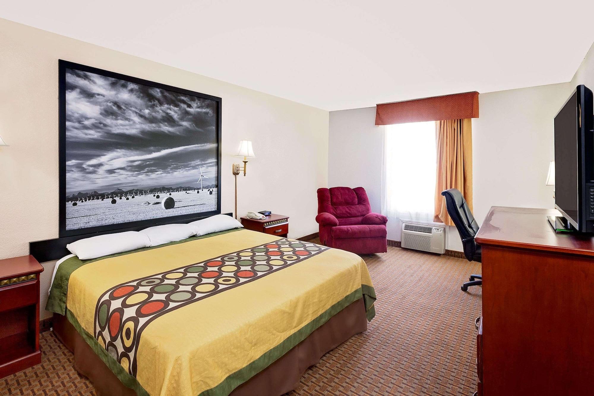 Super 8 By Wyndham Plainview Hotel Exterior photo