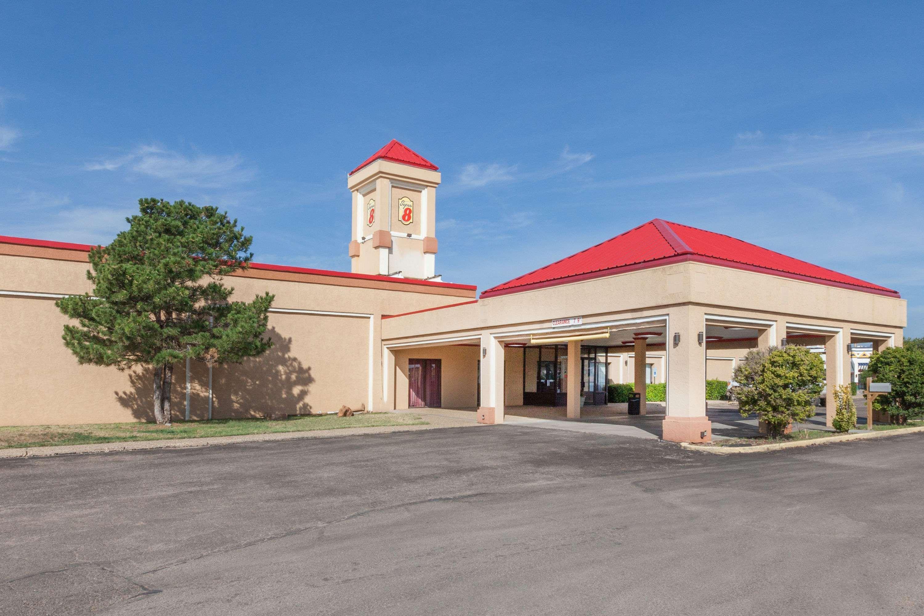 Super 8 By Wyndham Plainview Hotel Exterior photo