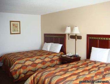Super 8 By Wyndham Plainview Hotel Room photo